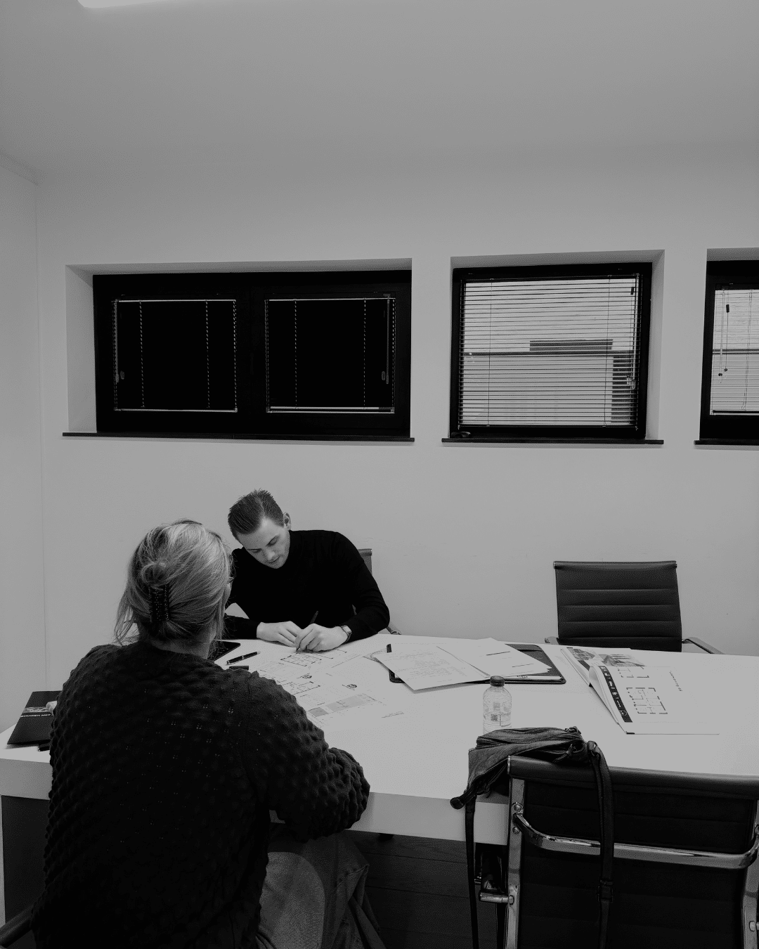 Sleutel op de deur vs architect